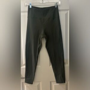 Girlfriend Collective Compressive High Waisted Legging in Dark Green, Size S